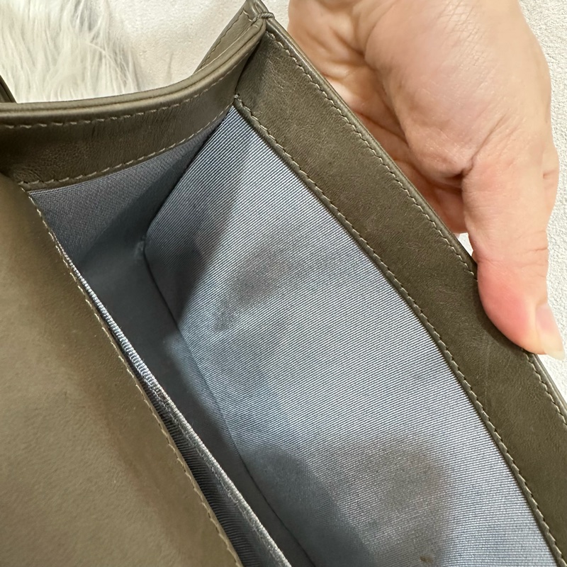 特價出清🌸Chanel A67086 墨綠色銀釦boy25-58