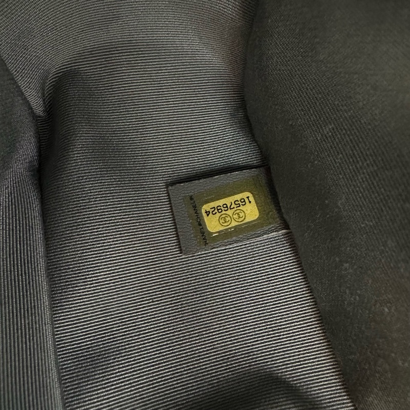 特價出清🌸Chanel A67086 墨綠色銀釦boy25-60