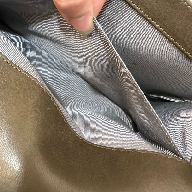 特價出清🌸Chanel A67086 墨綠色銀釦boy25-61