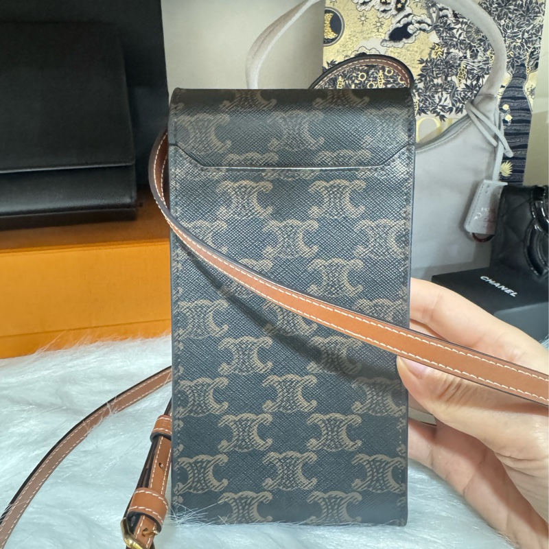 Celine 經典老花手機包-5
