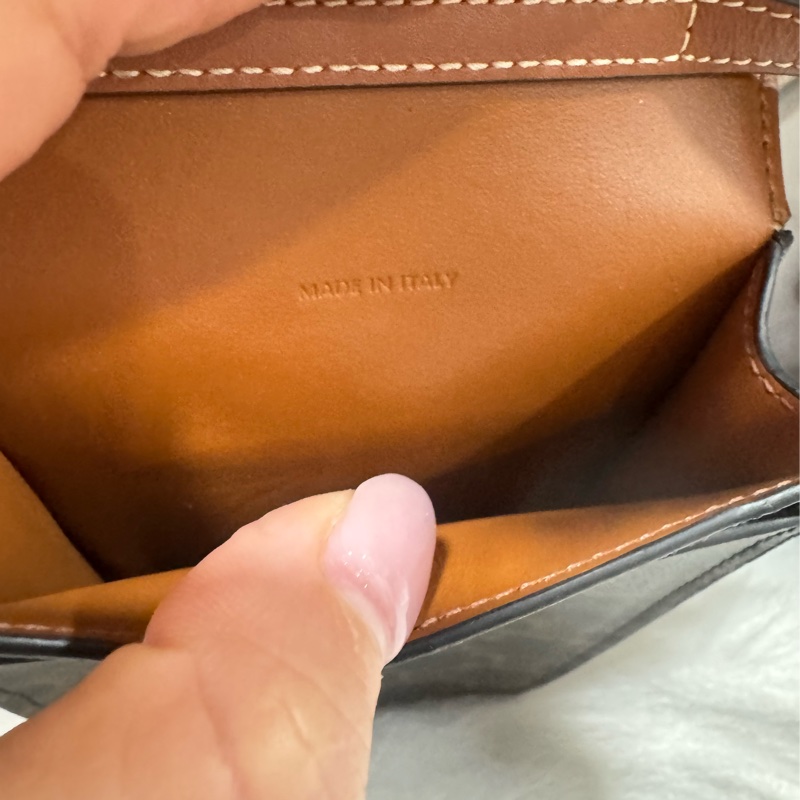 Celine 經典老花手機包-17