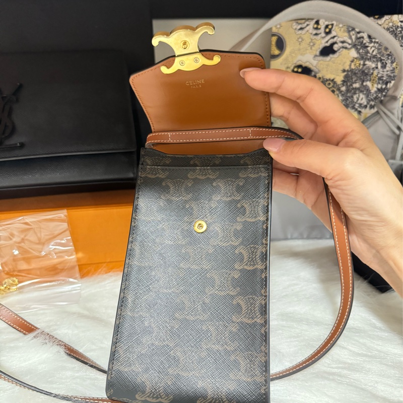 Celine 經典老花手機包-18