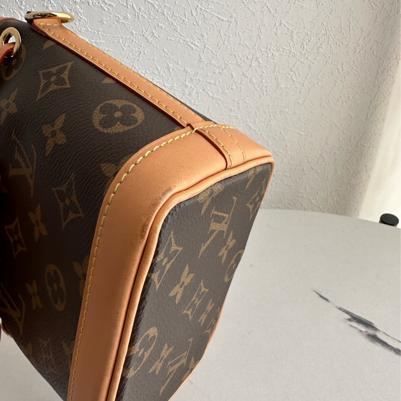 Lv nano 水桶包💞-5