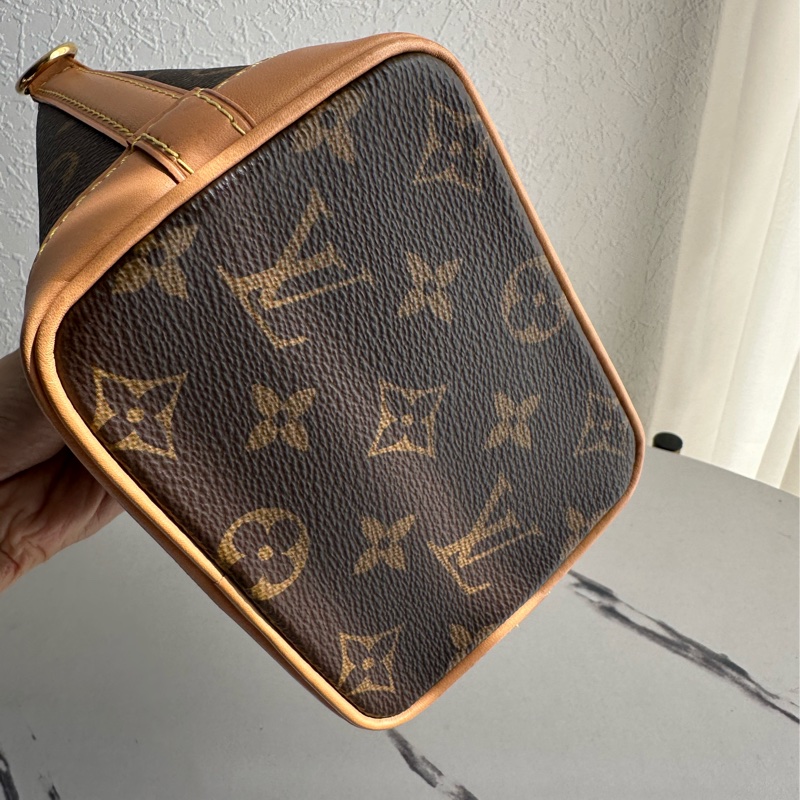 Lv nano 水桶包💞-17