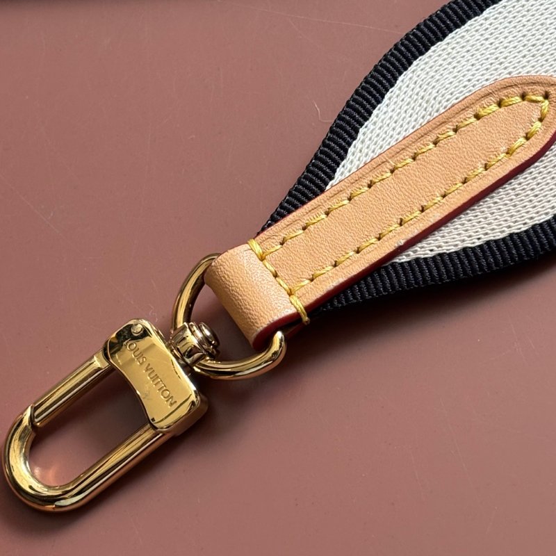 ::LOUIS VUITTON:: LV M45985 Diane花紋手提肩背兩用粉背帶法棍斜背包-28