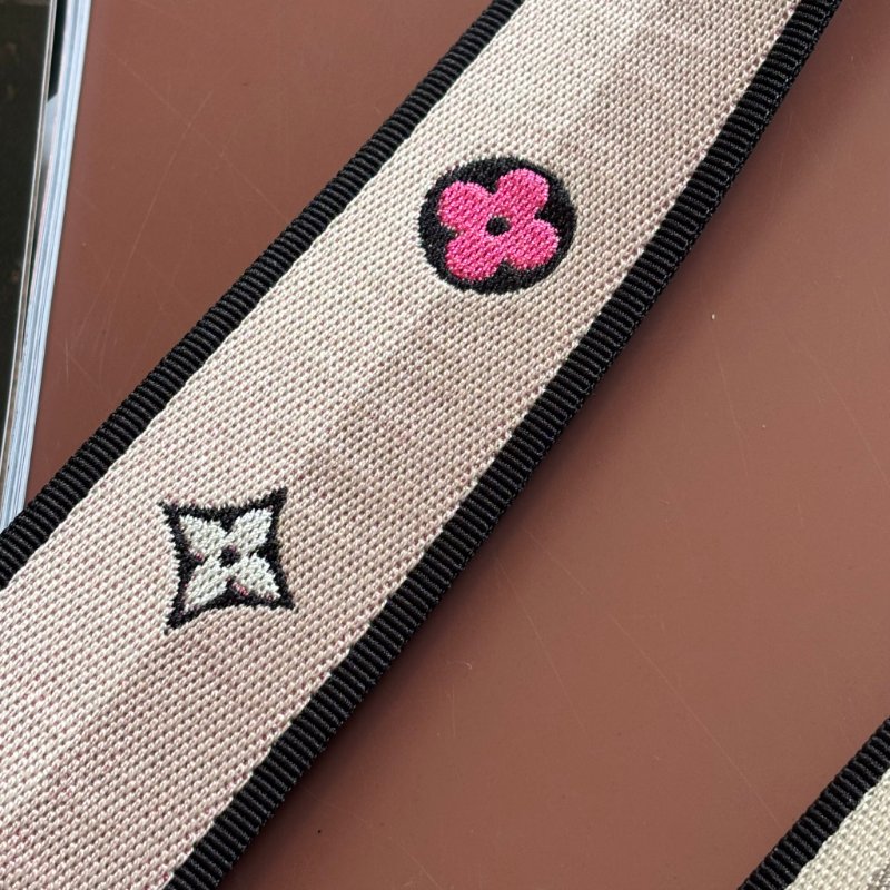 ::LOUIS VUITTON:: LV M45985 Diane花紋手提肩背兩用粉背帶法棍斜背包-30