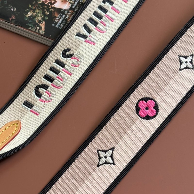 ::LOUIS VUITTON:: LV M45985 Diane花紋手提肩背兩用粉背帶法棍斜背包-32