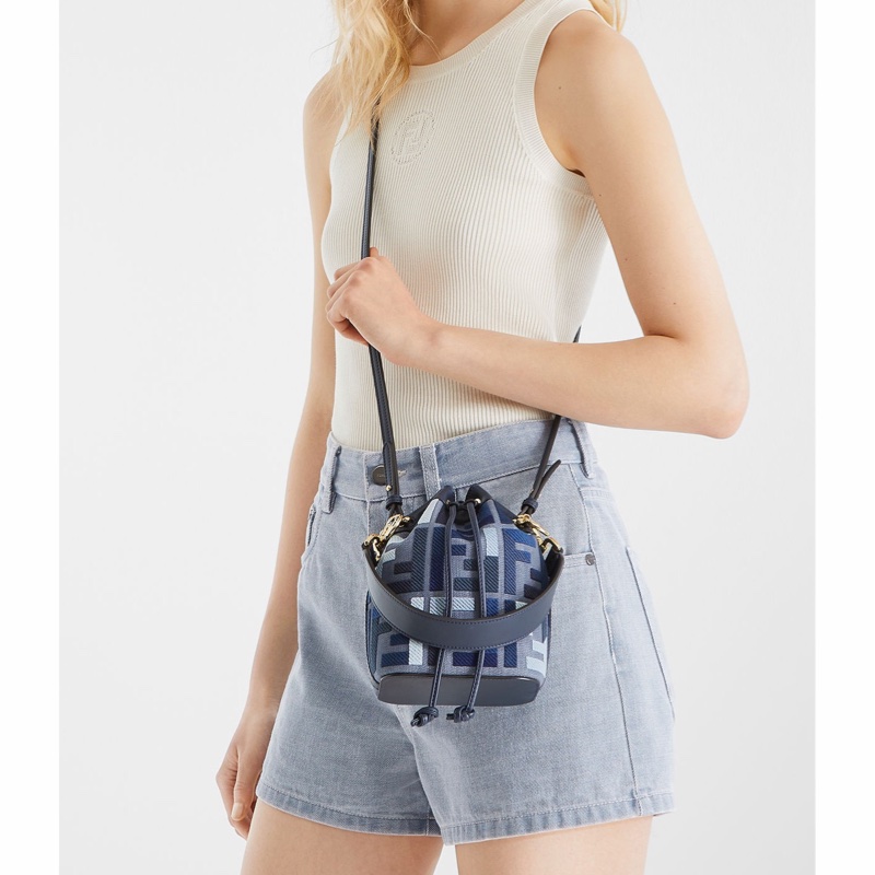 Fendi 女士 標誌性Mon Tresor水桶包均碼碼MINI、14cm*12cm*18cm-6