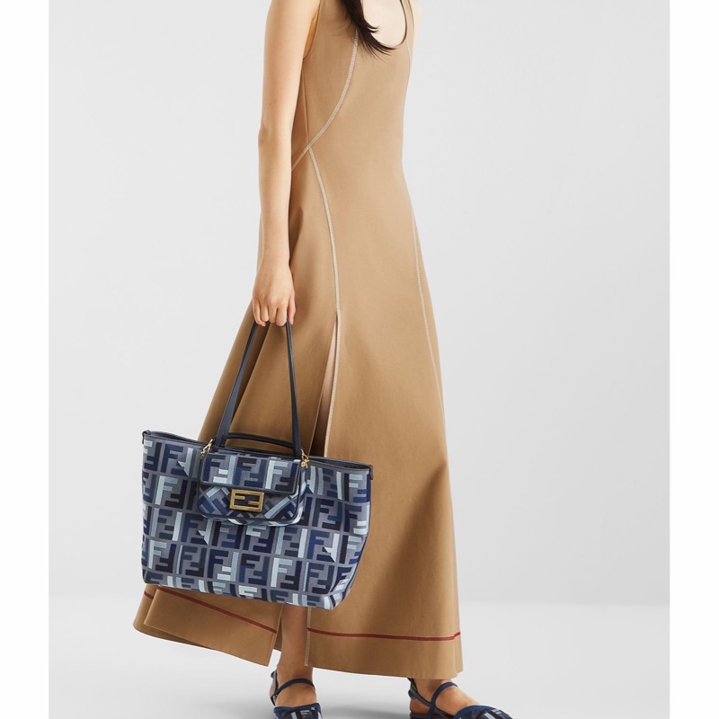 Fendi 女士 Roll  FF 刺繡藍色帆布購物袋均碼碼35cm*19.5cm*32cm-3