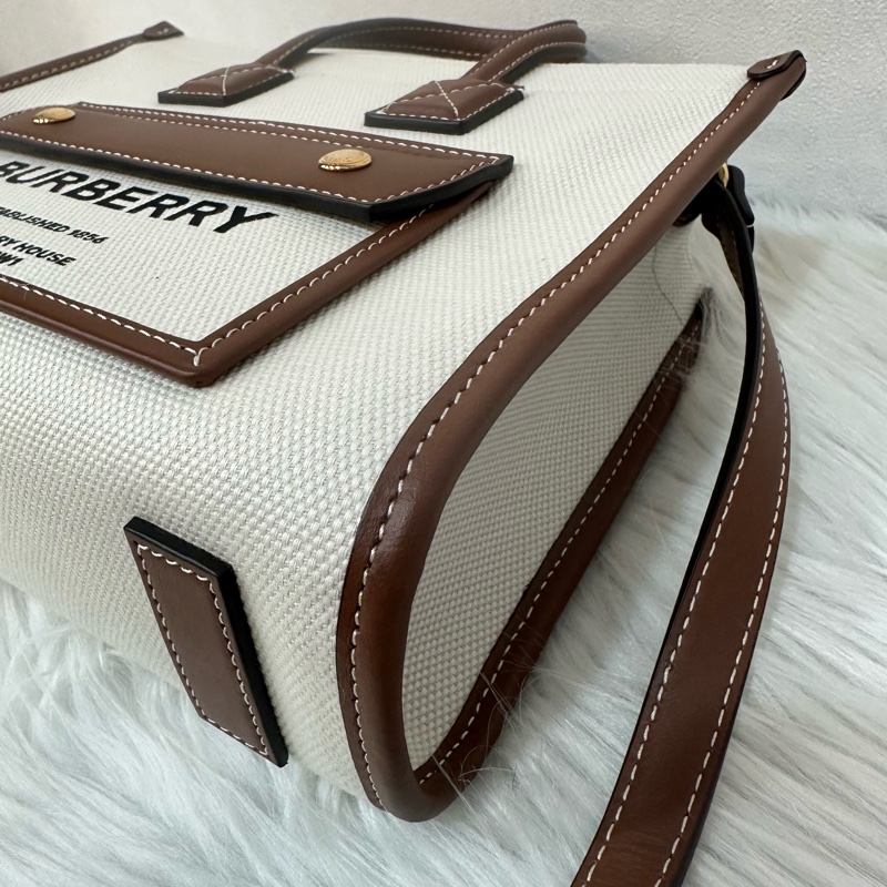 burberry 80441431 白帆布咖邊兩用包 斜背包-6
