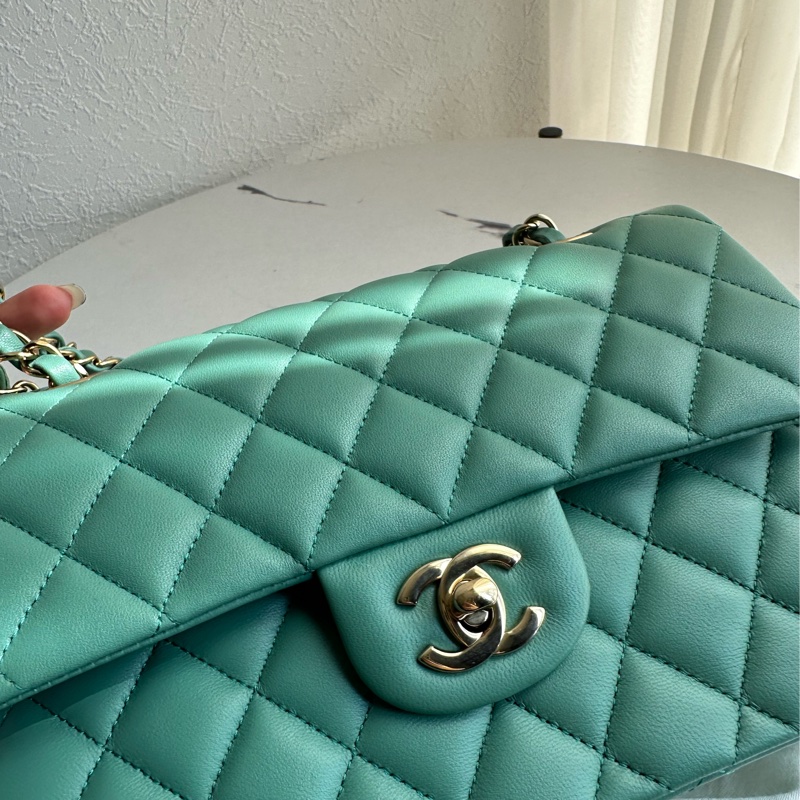 chanel coco25湖水綠 美美-13