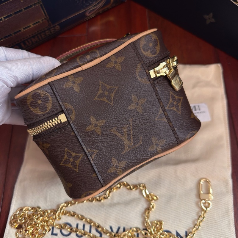 99新芯片款LV nano化妝盒  老花化妝包-4