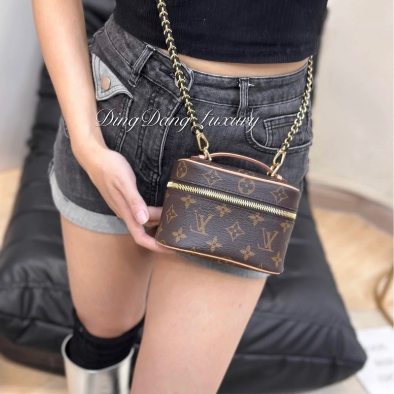 99新芯片款LV nano化妝盒  老花化妝包-7