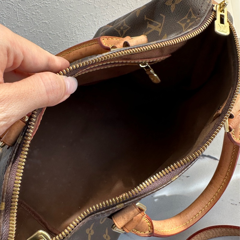 LV speedy30背帶款❤️ 比較有使用感-12