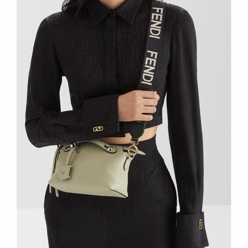 Fendi 女士 By The Way Selleria 迷你包均碼碼MINI、20cm*9cm*12cm-6