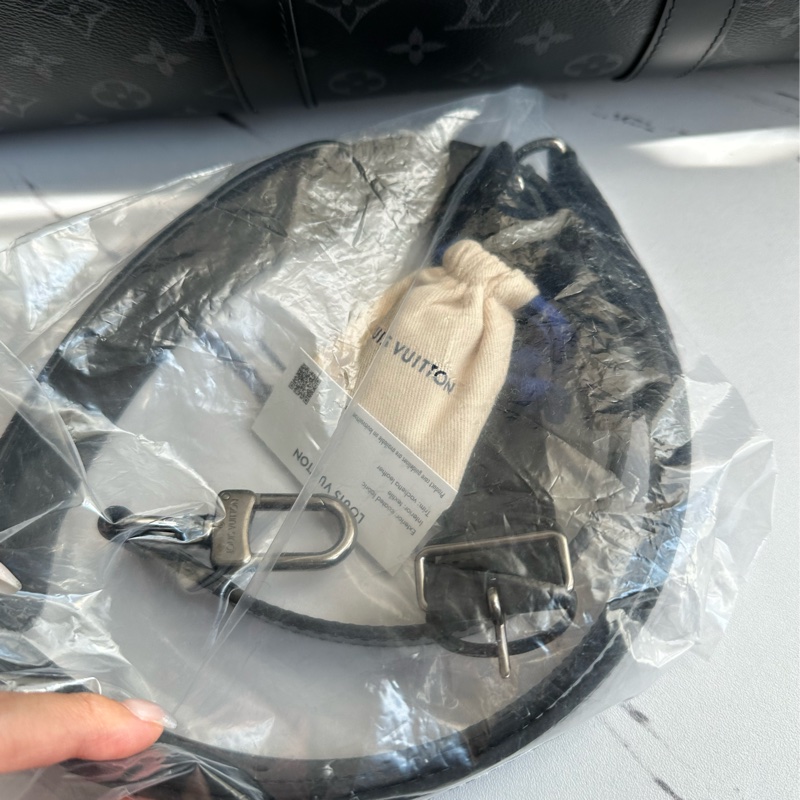 lv keepall 55 旅行袋 甜售 買快十五-1