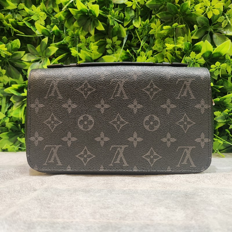 Louis Vuitton Zippy XL Wallet-1