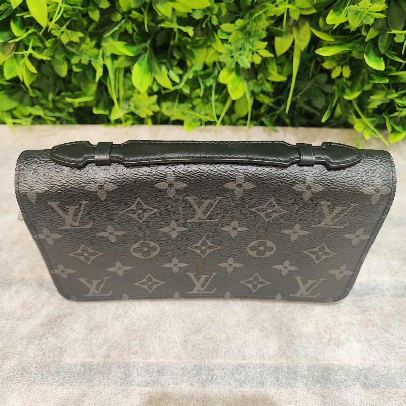 Louis Vuitton Zippy XL Wallet-4