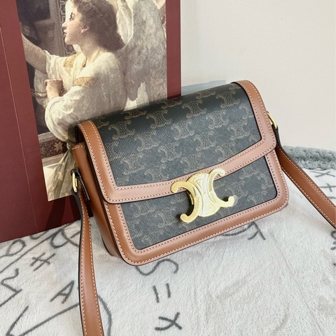 【全🆕】Celine teen triomphe 凱旋門 印花 牛皮 斜挎包