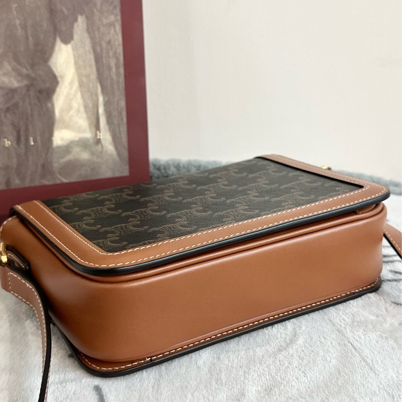 【全🆕】Celine teen triomphe 凱旋門 印花 牛皮 斜挎包-4