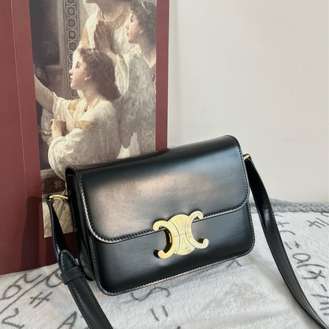 【全🆕】Celine teen box 亮澤牛皮革肩 黑色 black斜挎包