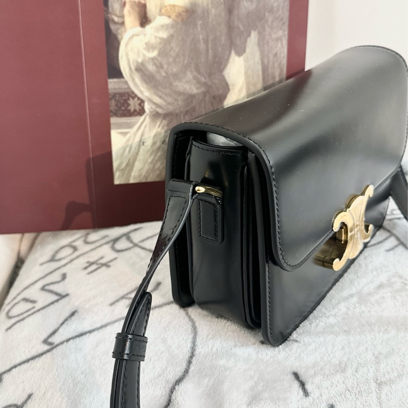 【全🆕】Celine teen box 亮澤牛皮革肩 黑色 black斜挎包-1