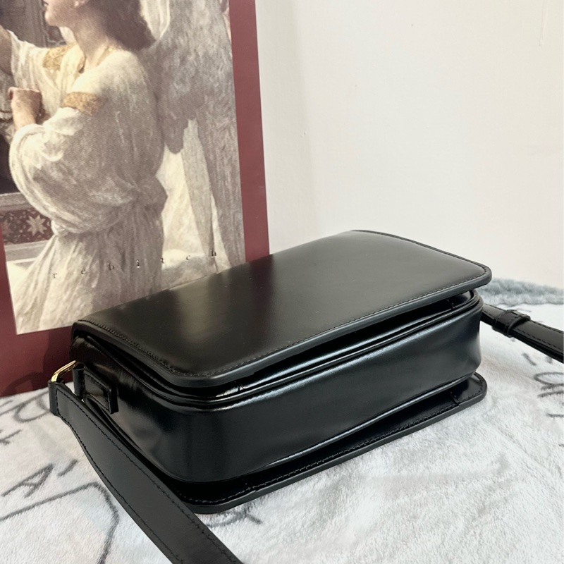 【全🆕】Celine teen box 亮澤牛皮革肩 黑色 black斜挎包-3