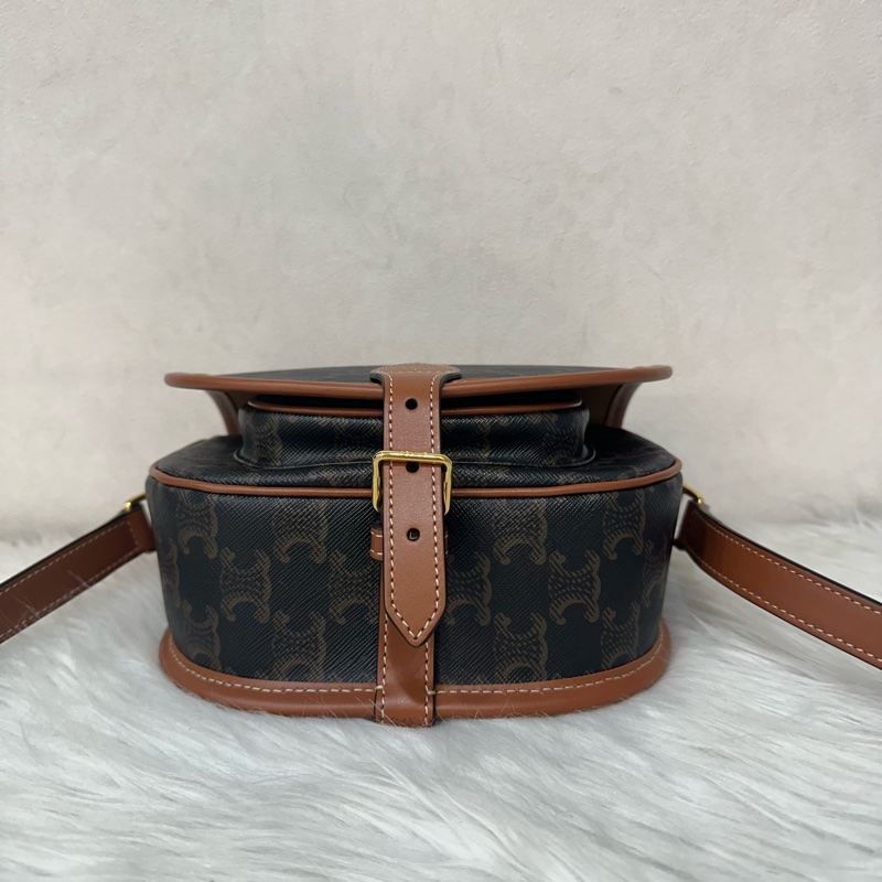 Celine 191502 FOLCO TRIOMPHE 凱旋門馬鞍斜背包-3