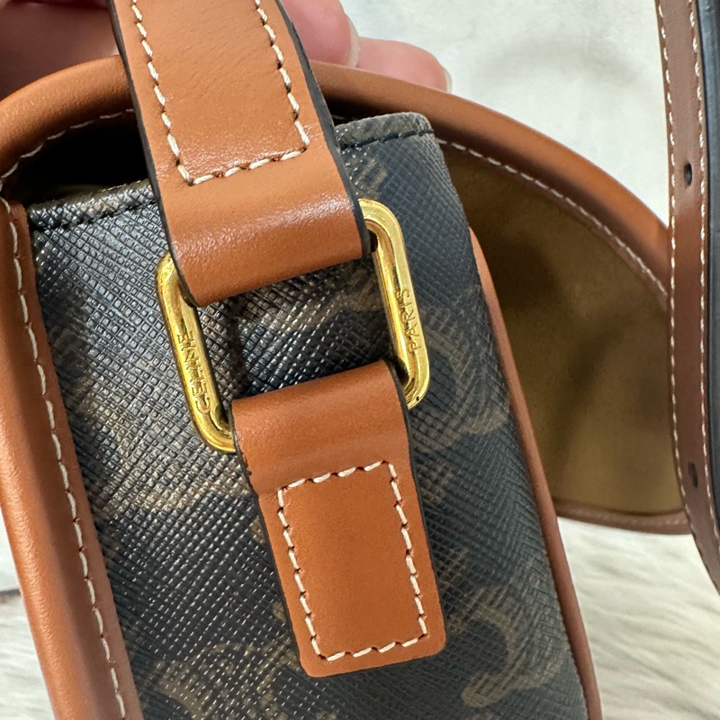 Celine 191502 FOLCO TRIOMPHE 凱旋門馬鞍斜背包-20