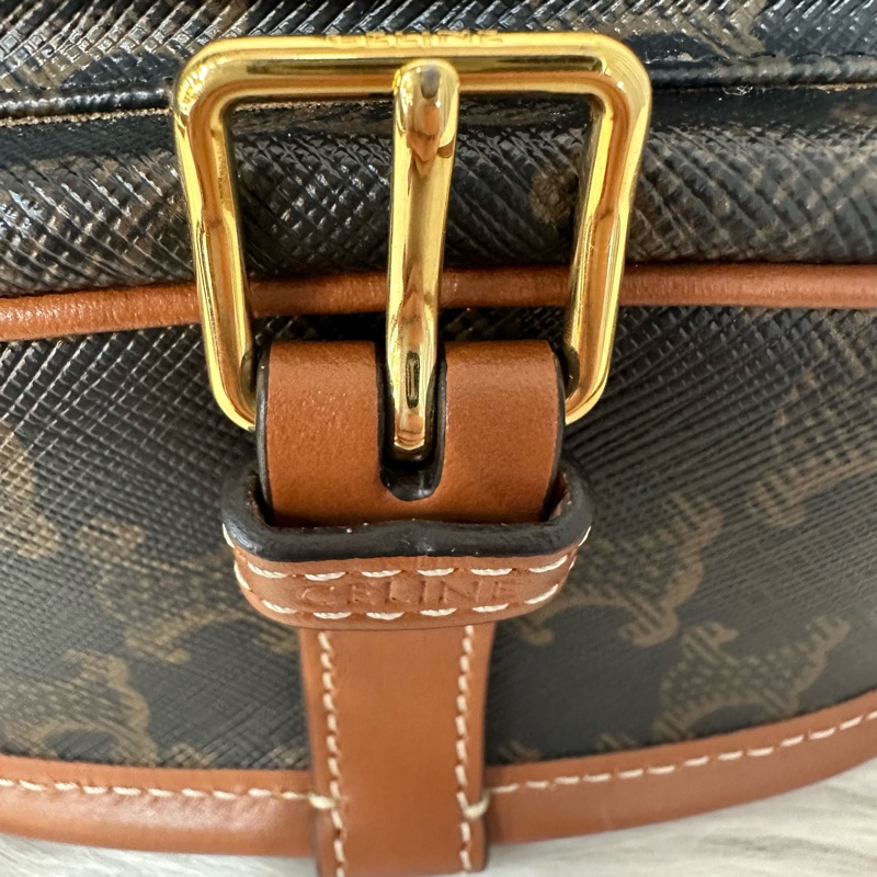 Celine 191502 FOLCO TRIOMPHE 凱旋門馬鞍斜背包-23