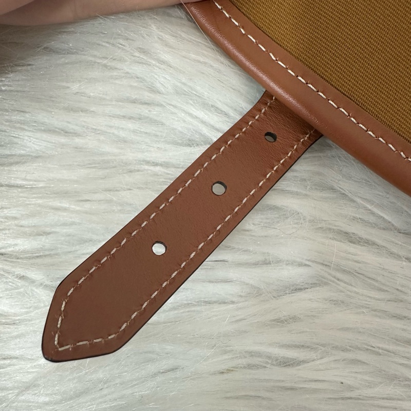 Celine 191502 FOLCO TRIOMPHE 凱旋門馬鞍斜背包-28