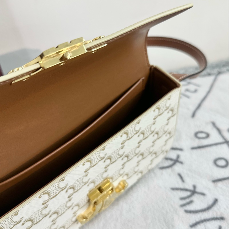 【全🆕】CELINE SHOULDER BAG CLAUDE Triomphe canvas calfskin White Logo 凱旋門印花牛皮革 斜挎包 單肩包-5