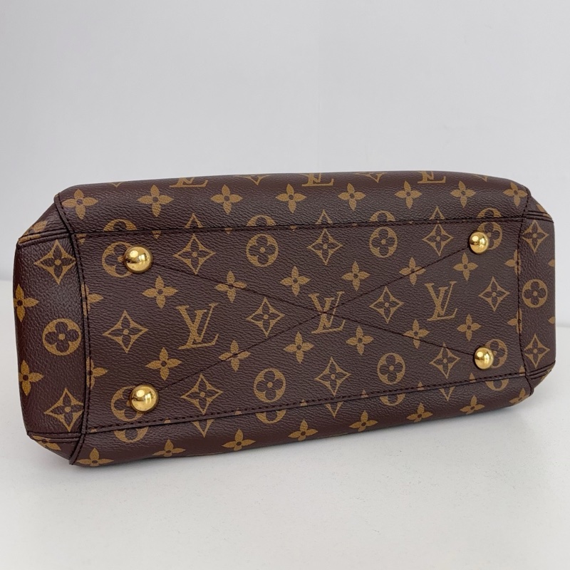 【近新閒置品】Louis Vuitton路易威登 LV 老花17年中號MONTAIGNE蒙田包-4
