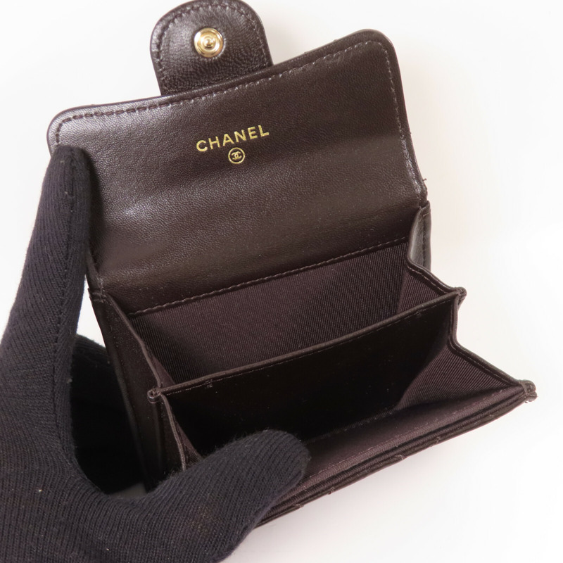 CHANEL 羊皮皮革Card Case金扣卡套-9