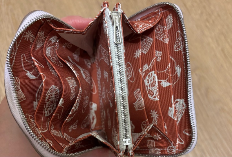 Hermes 絲巾短夾-夢幻紫x牛仔女孩-12