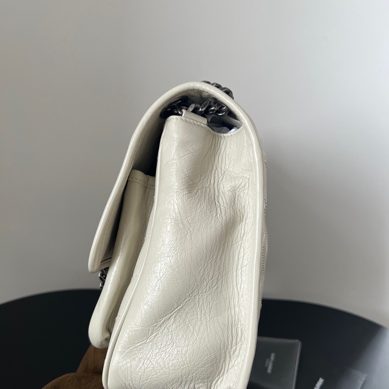 ✨聖羅蘭 Niki白色中號 新款D扣 99新🤍-3