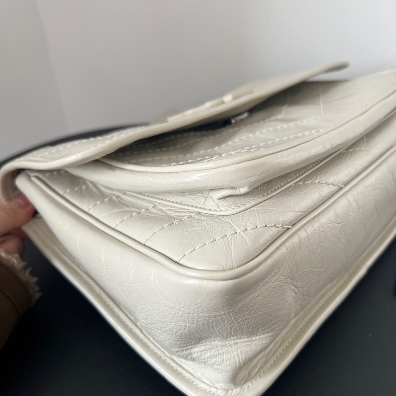 ✨聖羅蘭 Niki白色中號 新款D扣 99新🤍-12