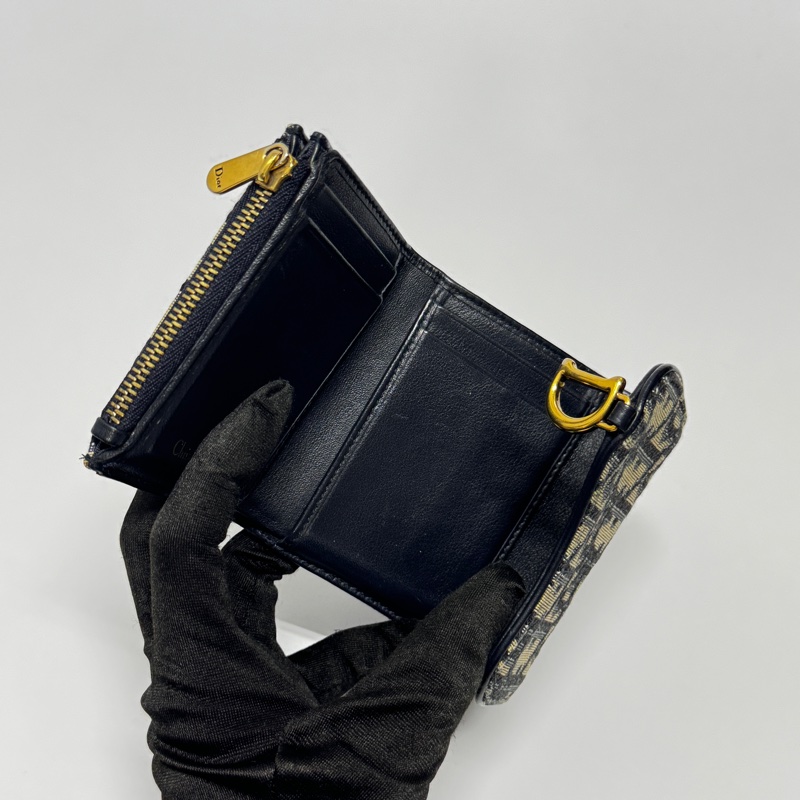 【超！級！新】 Dior Saddle 馬鞍老花短夾 全配🎁 （專櫃24000）-8