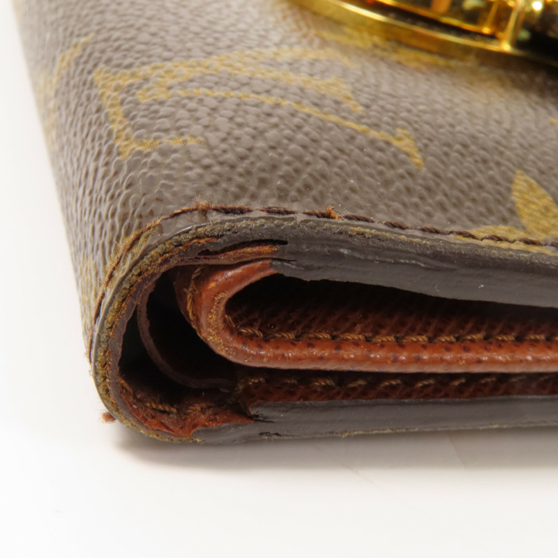 LOUIS VUITTON Monogram Koala Wallet金扣錢包-6