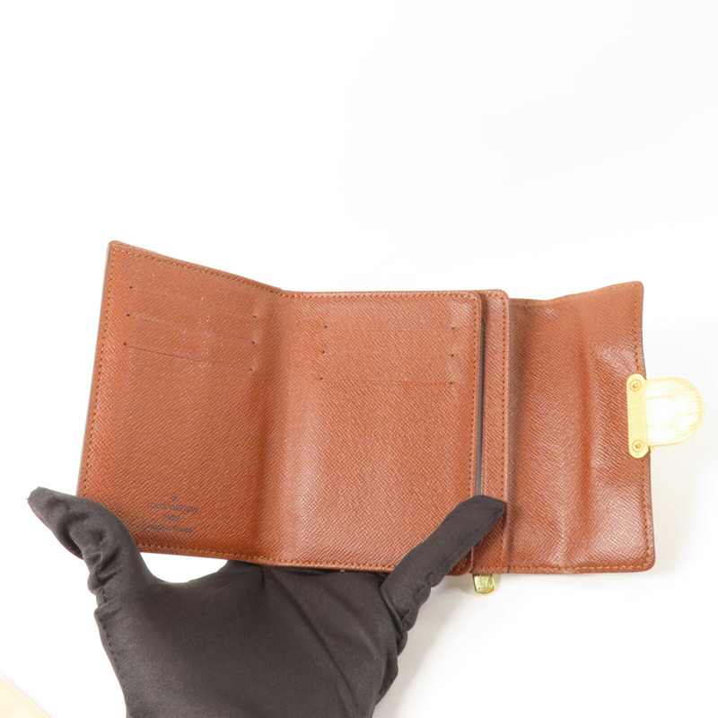 LOUIS VUITTON Monogram Koala Wallet金扣錢包-14