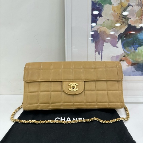 Chanel 香奈兒 vintage 冰格鏈條包 奶茶色 經典金扣 7位鐳射6字頭 尺寸26x13x4cm