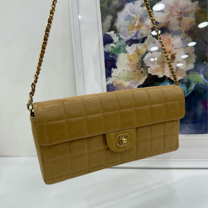 Chanel 香奈兒 vintage 冰格鏈條包 奶茶色 經典金扣 7位鐳射6字頭 尺寸26x13x4cm-4
