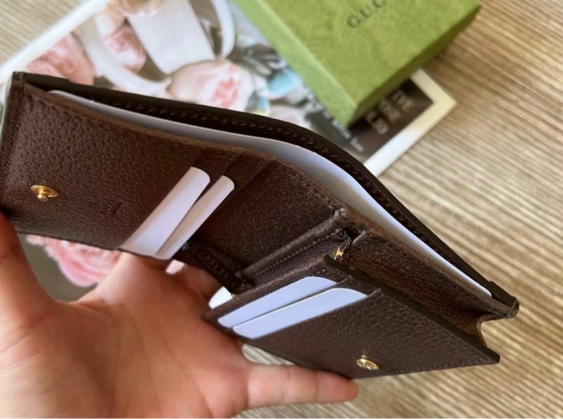 Gucci GG短夾 523155 96IWG 8745-3