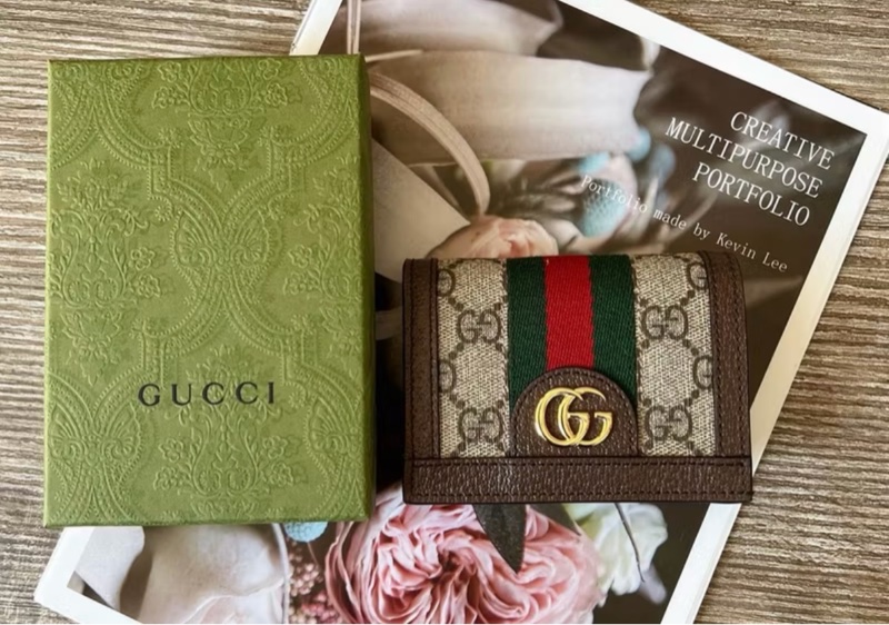 Gucci GG短夾 523155 96IWG 8745-4