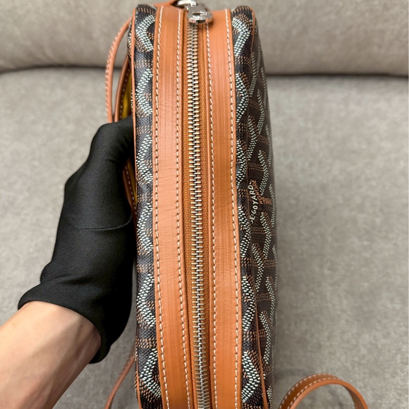 GOYARD焦糖相機包-6