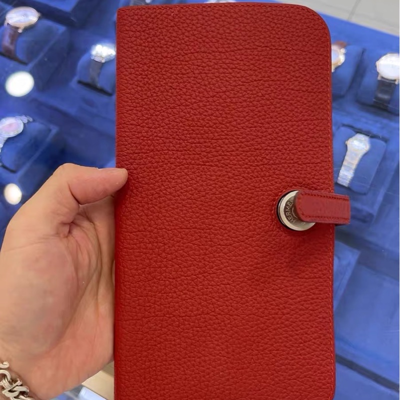 98新 愛馬仕 	Hermès Dogon 長夾 紅色 Togo 牛皮 銀扣 後拉鍊口袋 框R-2