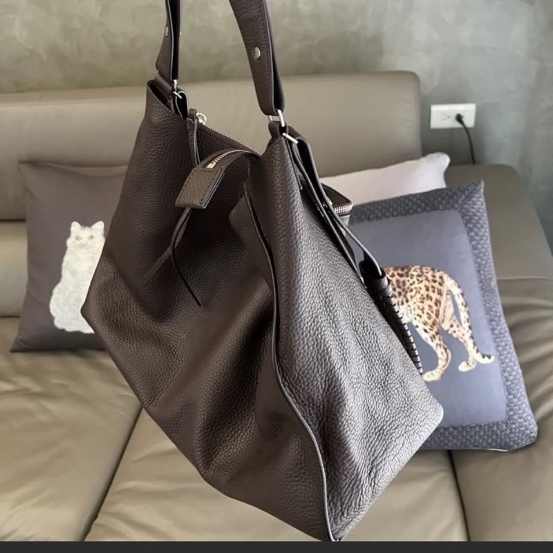 Allsaints荔枝牛皮肩背包（酒紅）-2