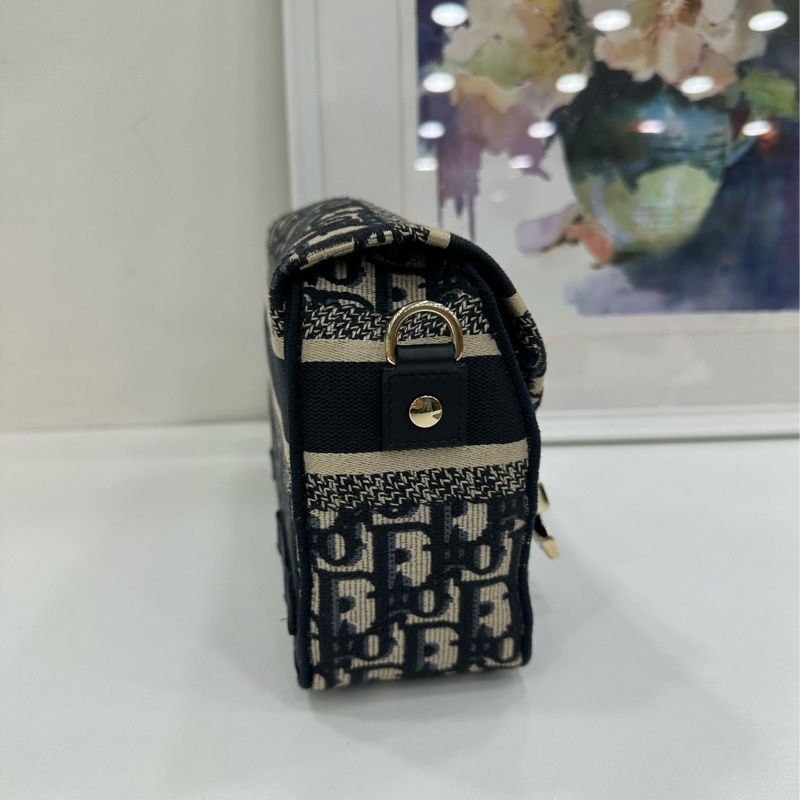 DIOR迪奧 Camp郵差包 藍色老花刺繡帆布 小號 22年編碼 尺寸：23*8*15cm-3