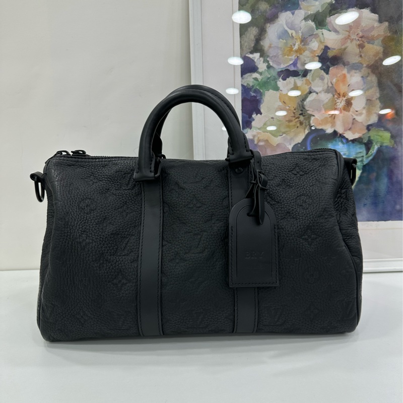 LV Keepall35黑武士壓紋牛皮手提斜挎包，經典黑武士系列 晶片 皮牌刻名字了-2