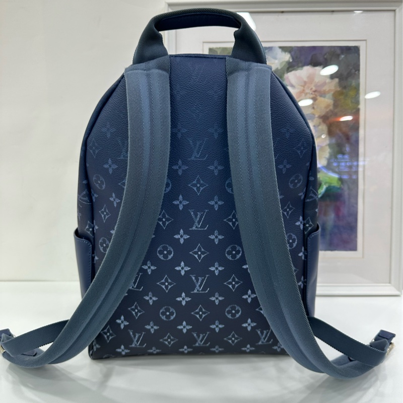 LV 路易威登Discovery 經典老花漸變色阿波羅雙肩包 小號 低調又有辨識度 晶片 尺寸29x20x38-1